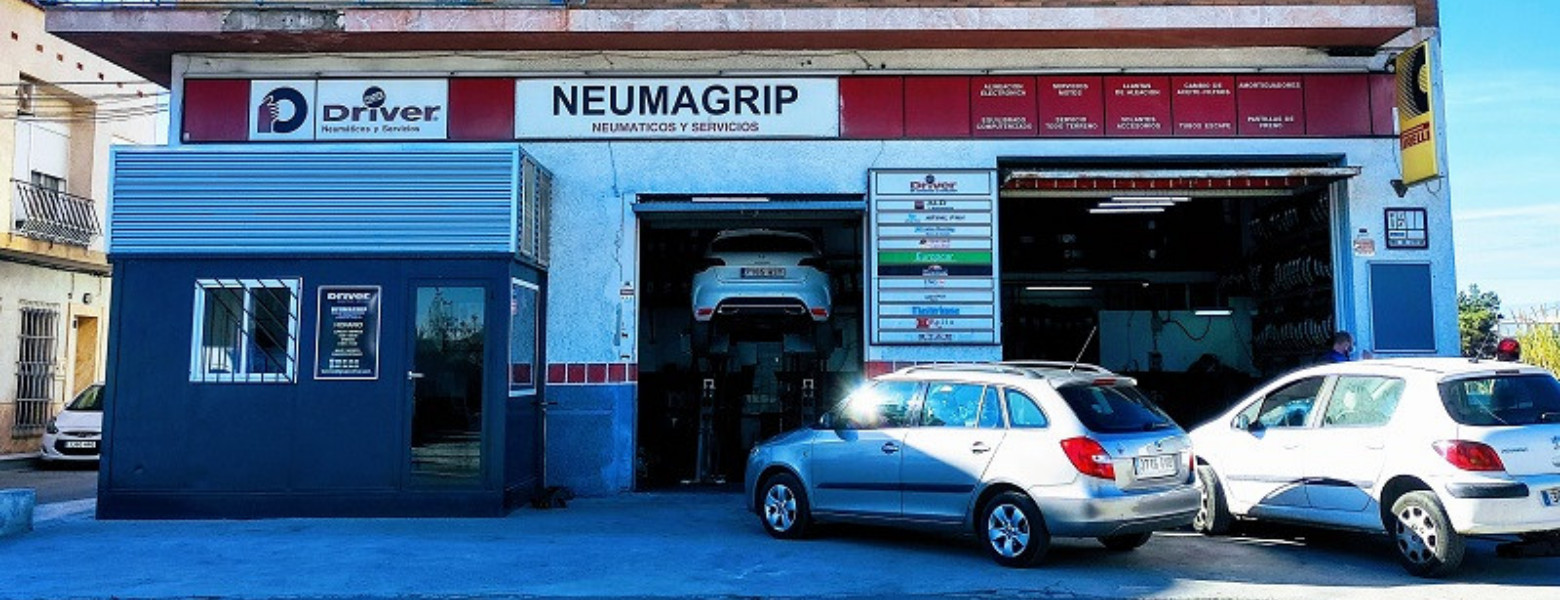 Foto de Neumagrip - Driver Center en Beniaján - Imagen 1