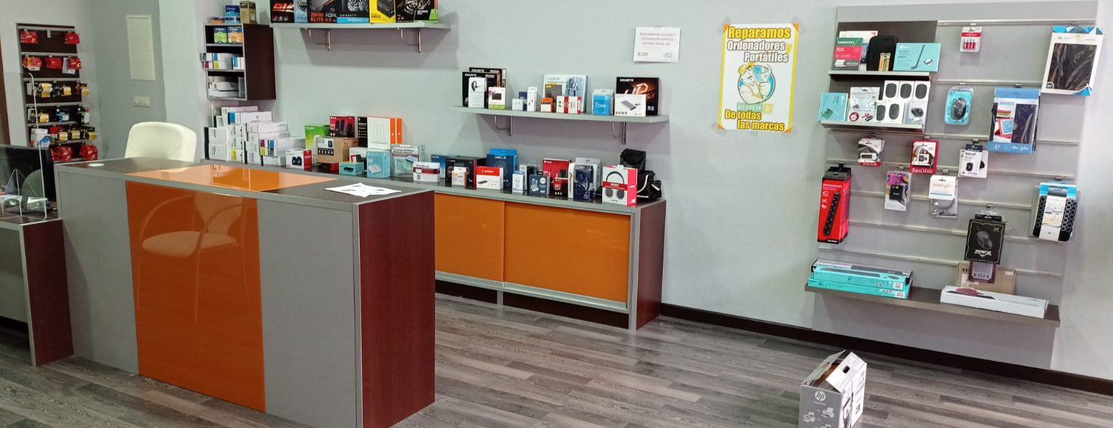 Foto de Informática PcPlus en Santa Comba - Imagen 3