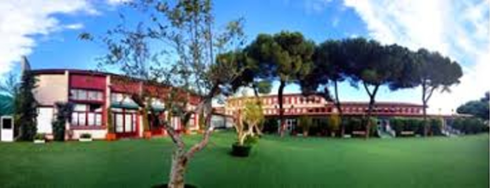 Foto de Colegio Afuera en Madrid - Imagen 1