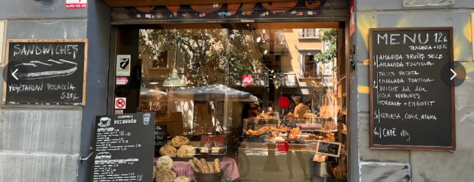 Foto de Forn de Pa / Cafeteria Puiggròs 2 en Barcelona - Imagen 1