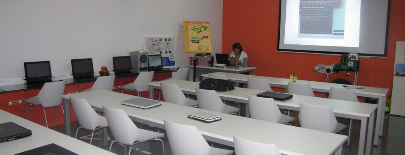 Foto de Autoescuela Aldeguer Cartagena centro en Cartagena - Imagen 1