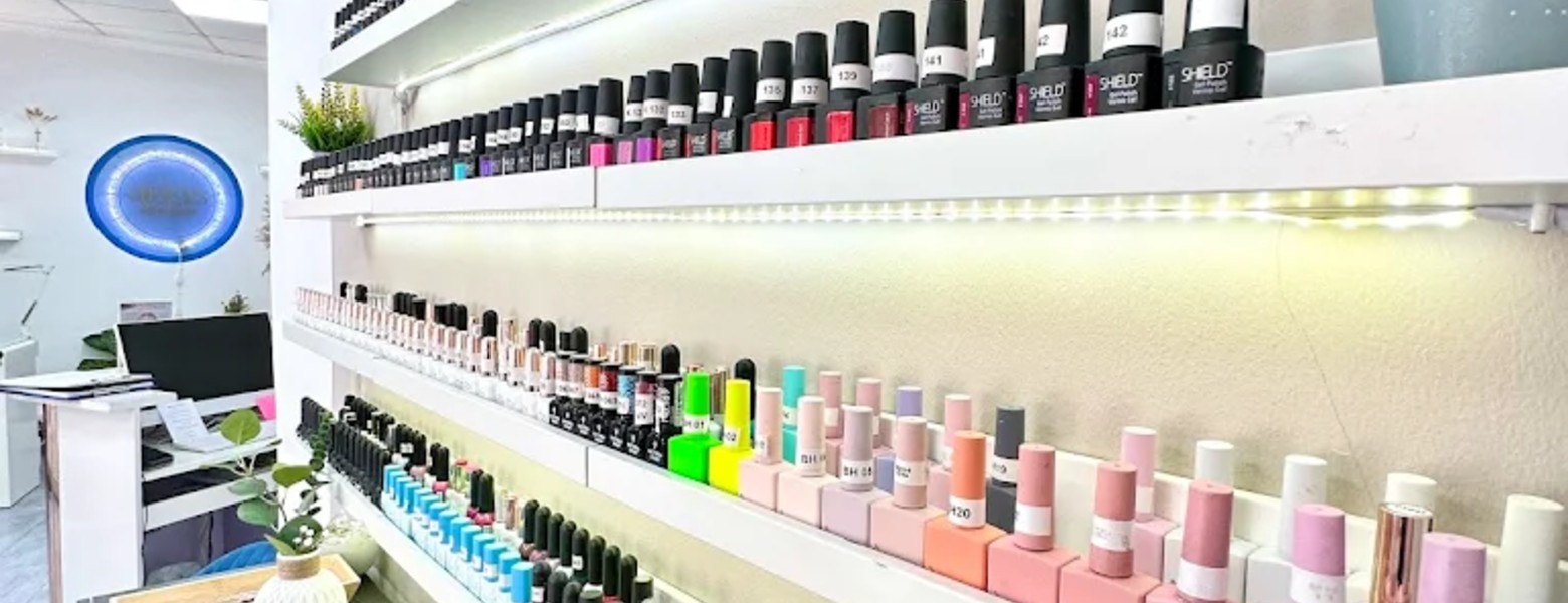 Foto de HERA’S Nails & Lashes - Uñas, cejas y micropigmentación Valencia en Valencia - Imagen 3