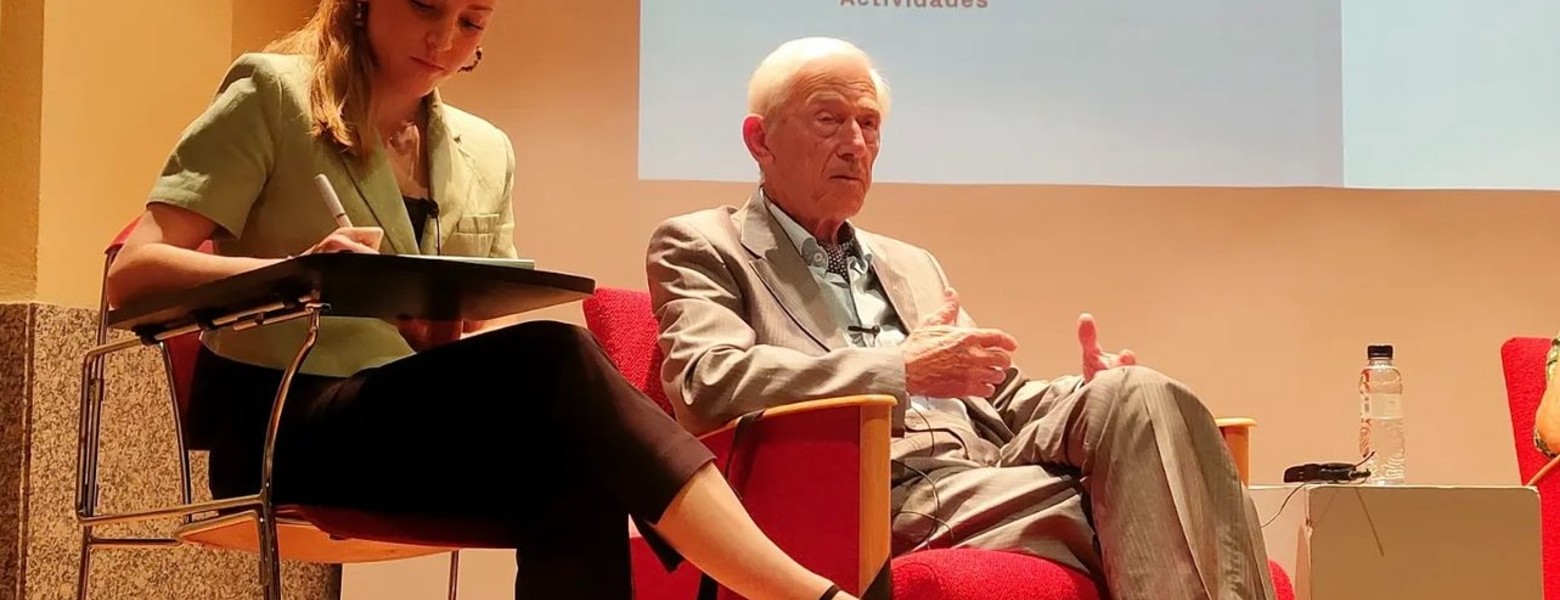 Foto de Traducción simultánea | GASCÓN INTERPRETING en Zaragoza - Imagen 5