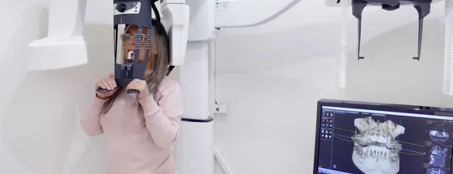 Foto de Volpelleres Dental | Clínica dental en Sant Cugat del Vallés en Sant Cugat del Vallès - Imagen 1