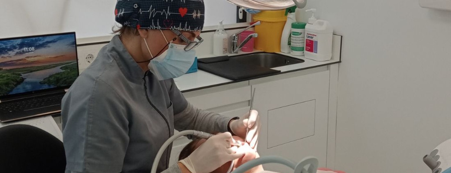 Foto de Clínica Dental Batalloso en Sant Cugat del Vallès - Imagen 1