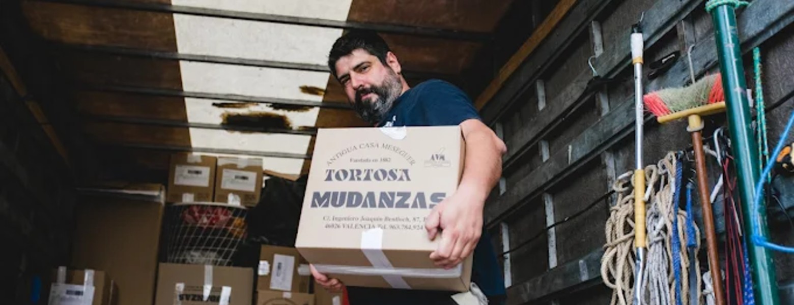 Foto de Empresa de mudanzas en Valencia | Mudanzas Tortosa en Valencia - Imagen 2