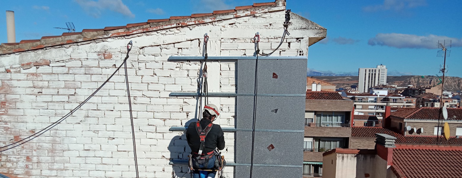 Foto de ETB Trabajos en Altura en Zalba - Imagen 4