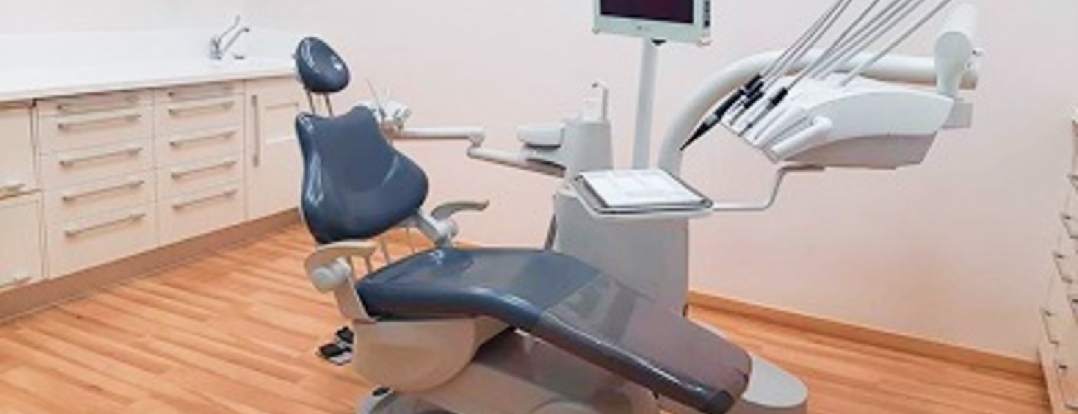 Foto de CDG Centro Dental Garibai en Donostia-San Sebastián - Imagen 2