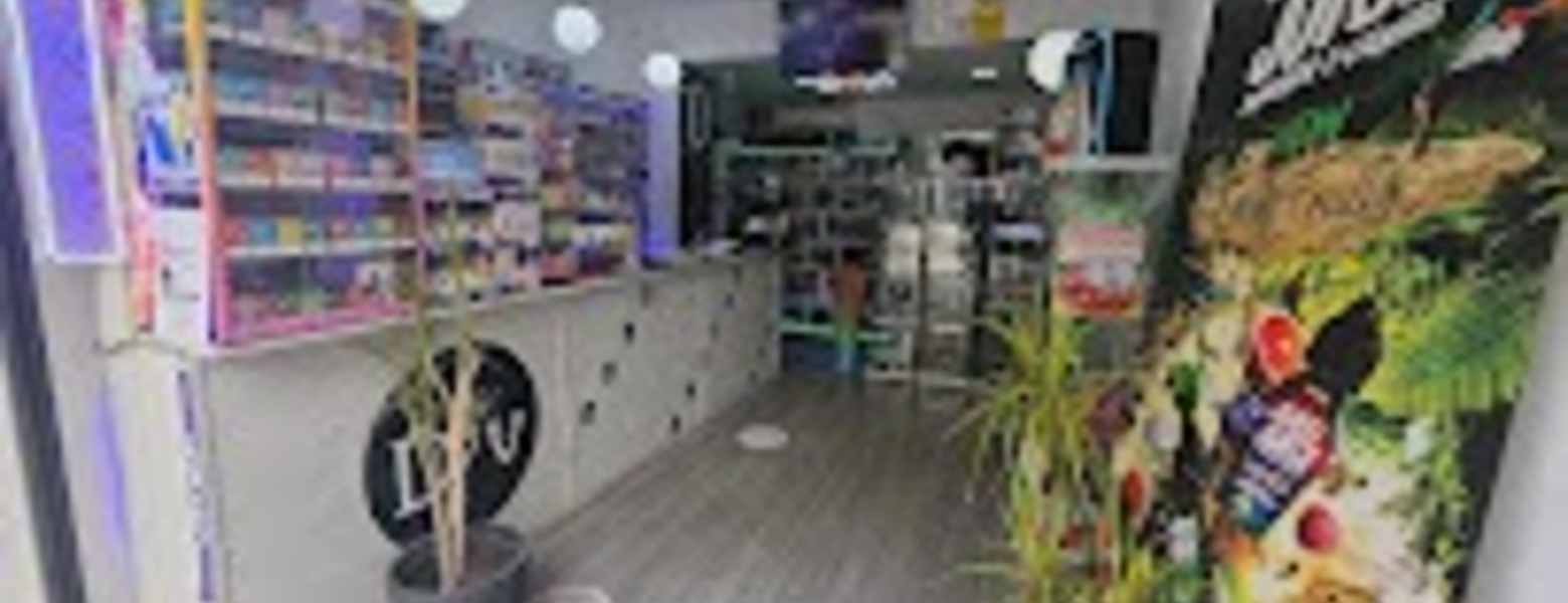 Foto de D'VAPEO MURCIA - Nº1 en Vapeo y CBD | Tienda Especializada en Cigarrillos Electrónicos y Flores CBD en Murcia - Imagen 2