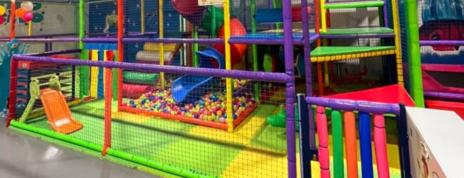 Foto de Parque de bola Montequinto | Parque infantil Montequinto en Dos Hermanas - Imagen 3