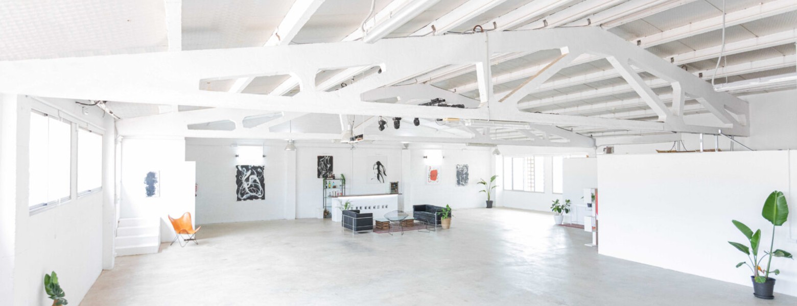 Foto de Planta 1 Studio | Alquiler de Estudio Fotográfico en Barcelona en Sant Just Desvern - Imagen 3