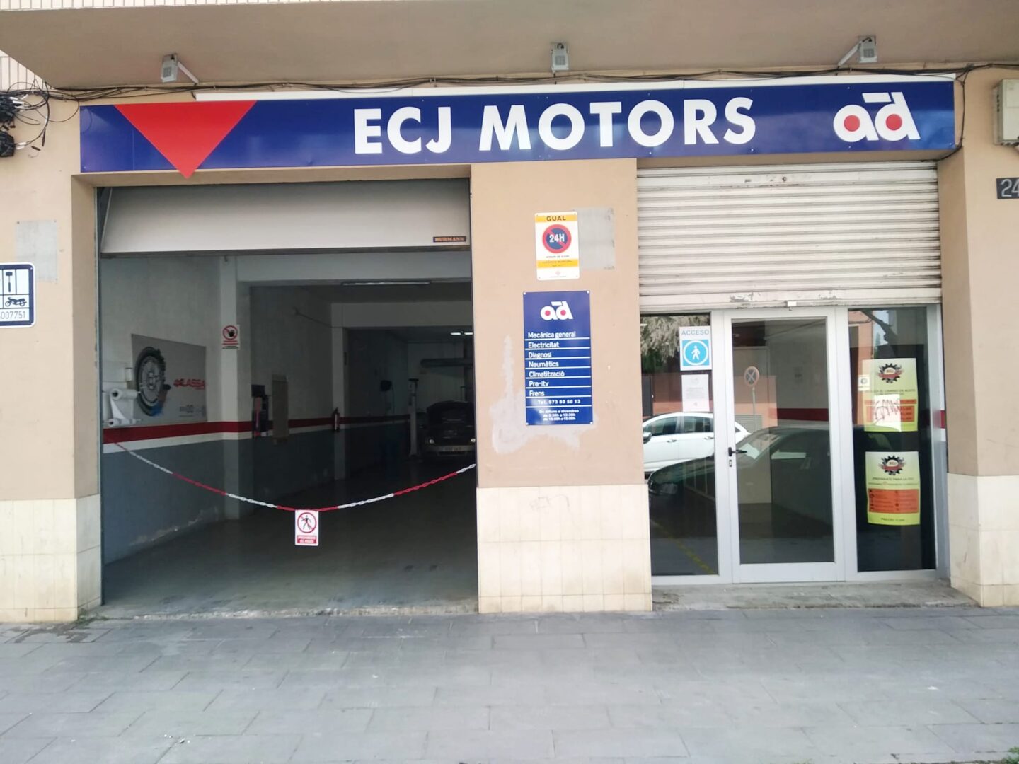 Foto de Taller ECJ Motors en Lleida - Imagen 1