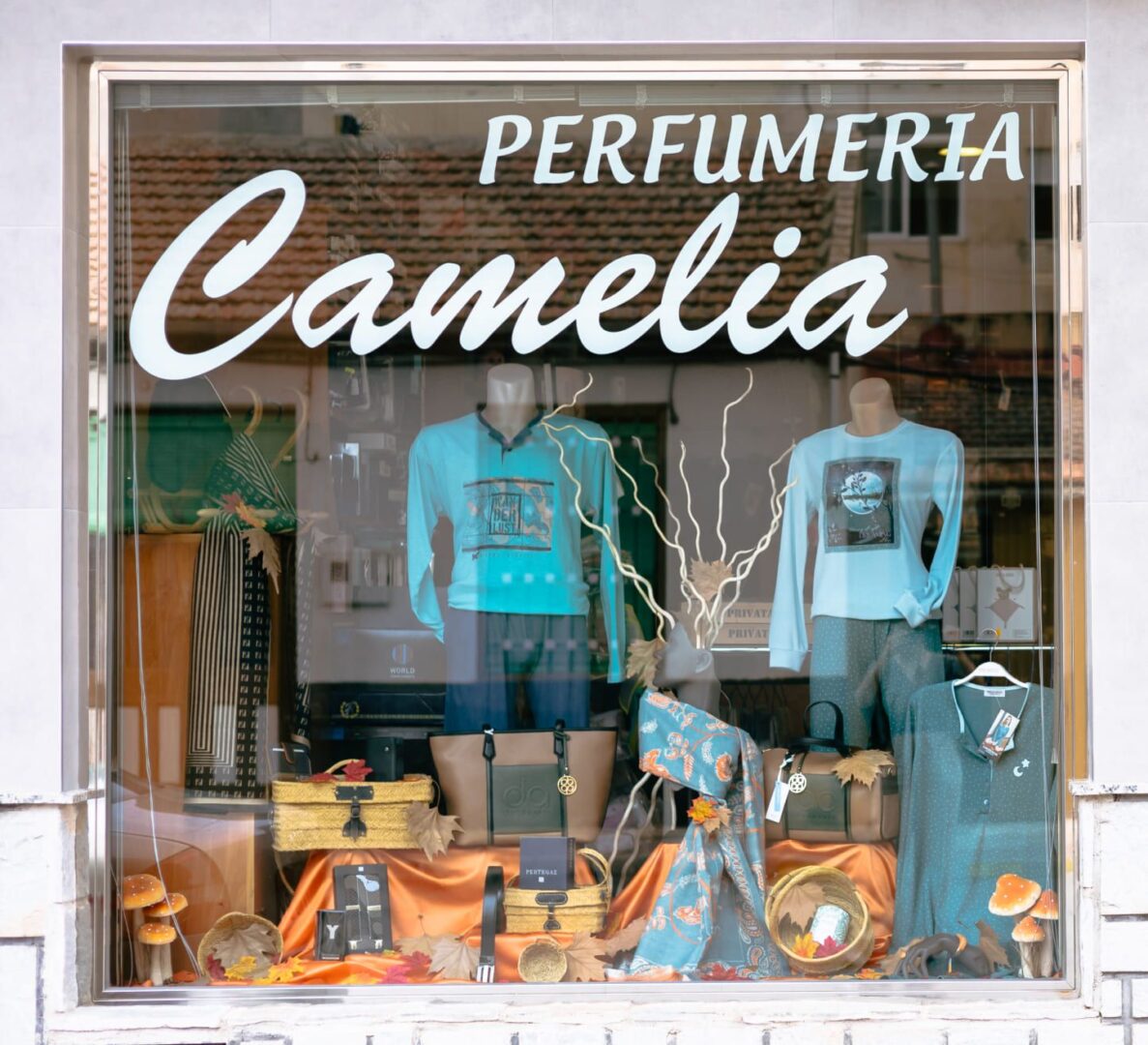 Foto de Perfumería Camelia en Librilla - Imagen 1