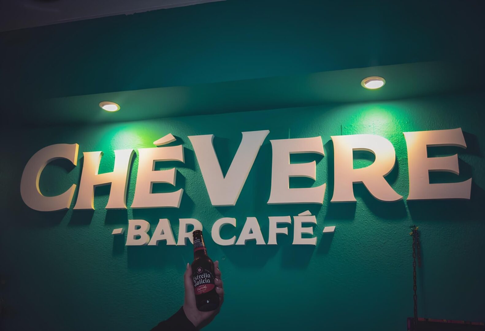 Foto de Chévere Bar Café en Colmenar Viejo - Imagen 1