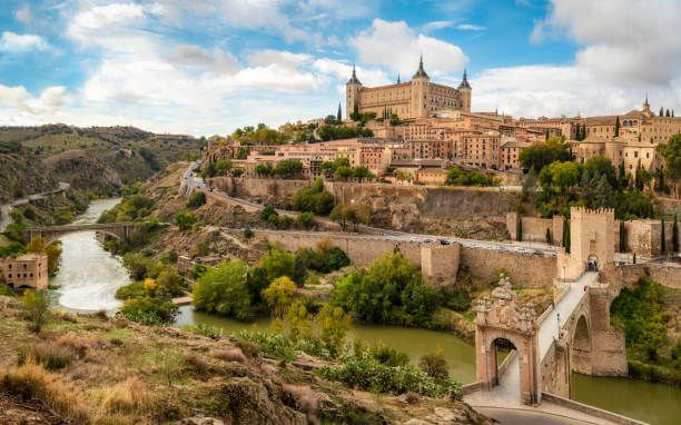 Apartamentos Turísticos, Vacacionales En Toledo: Turistoledo