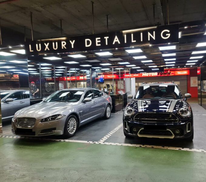 Alvato Car Wash Av. Francia Lavado De Coches Brillante En El Corte De Avenida Francia En Valencia