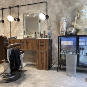 Foto de Duplex Barberia Salon SPA en Barcelona - Imagen 1