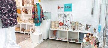 tienda ropa y bisuteria